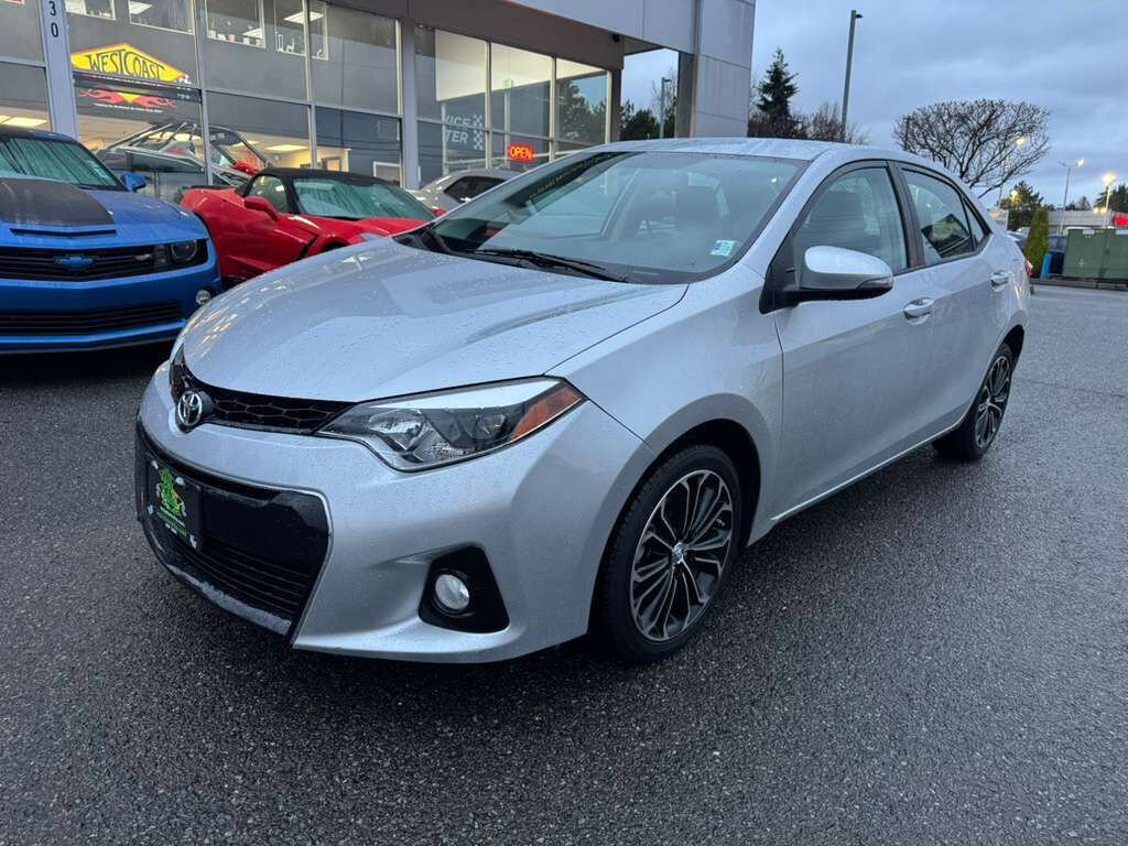 Used 2016 Toyota Corolla S image 2