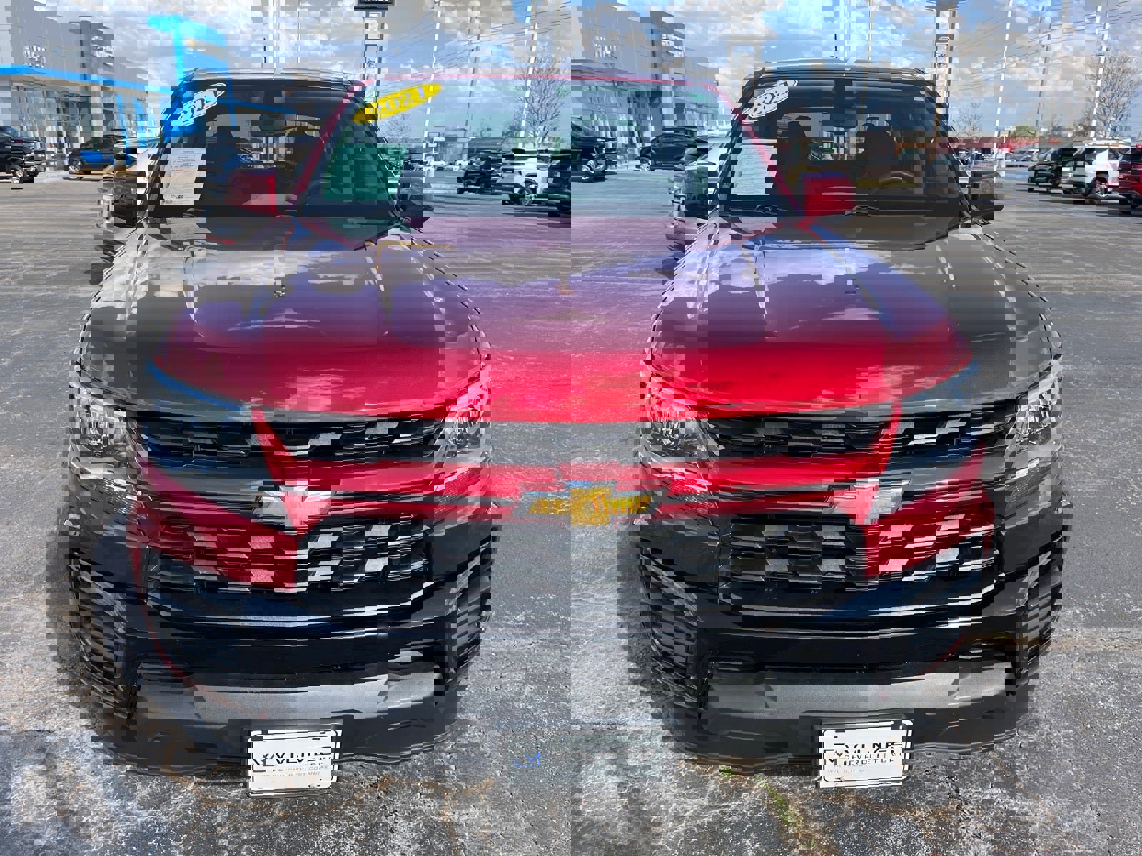 Used 2021 Chevrolet Colorado W/T w/ Custom Special Edition image 2