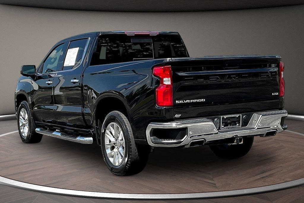 Used 2022 Chevrolet Silverado 1500 LTZ AWD/4WD image 5