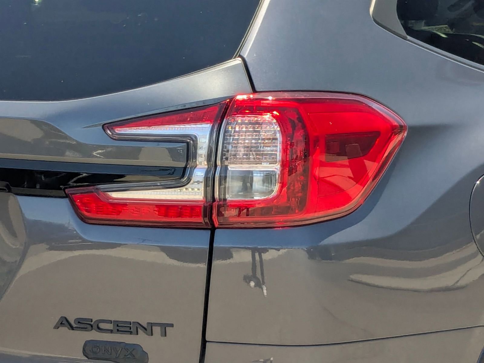 Used 2024 Subaru Ascent Onyx Edition AWD/4WD image 12