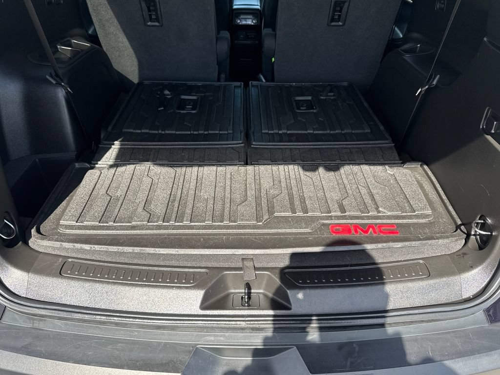 Certified 2021 GMC Acadia SLE w/ Driver Convenience Package AWD/4WD image 45