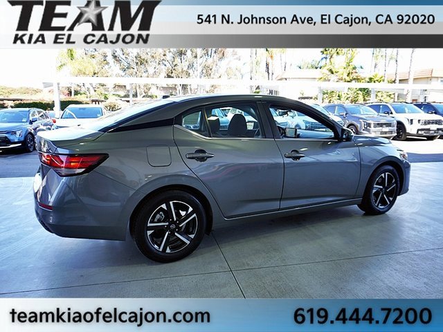 Used 2024 Nissan Sentra SV image 8