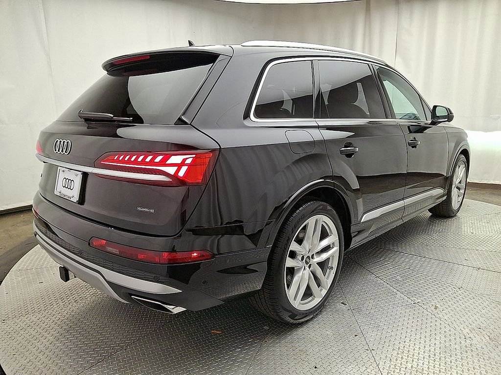 New 2025 Audi Q7 3.0T Premium Plus image 3