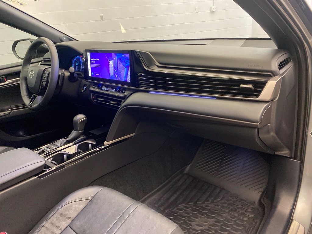 Used 2025 Toyota Camry XSE w/ Premium Package FWD image 11