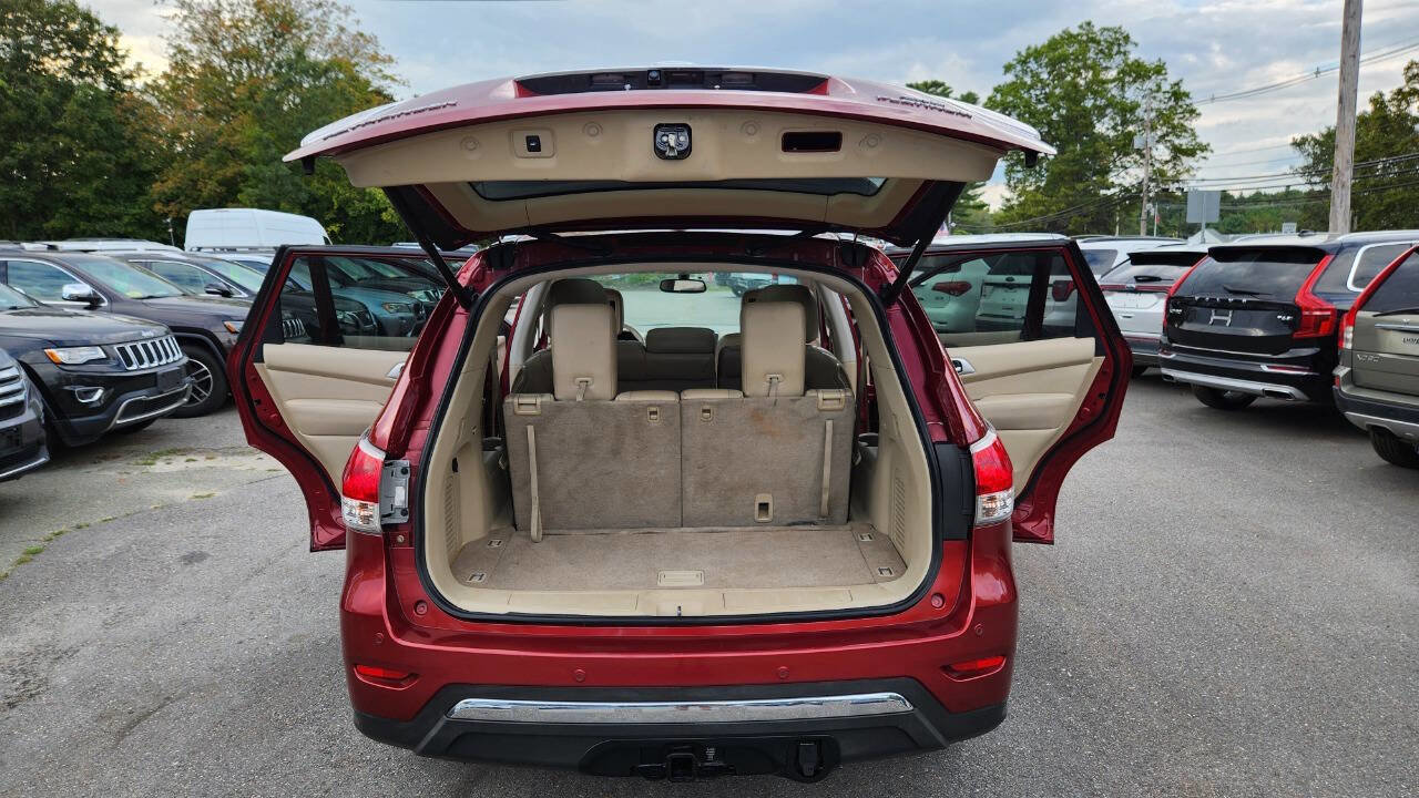 Used 2013 Nissan Pathfinder Platinum w/ Platinum Premium Pkg image 37