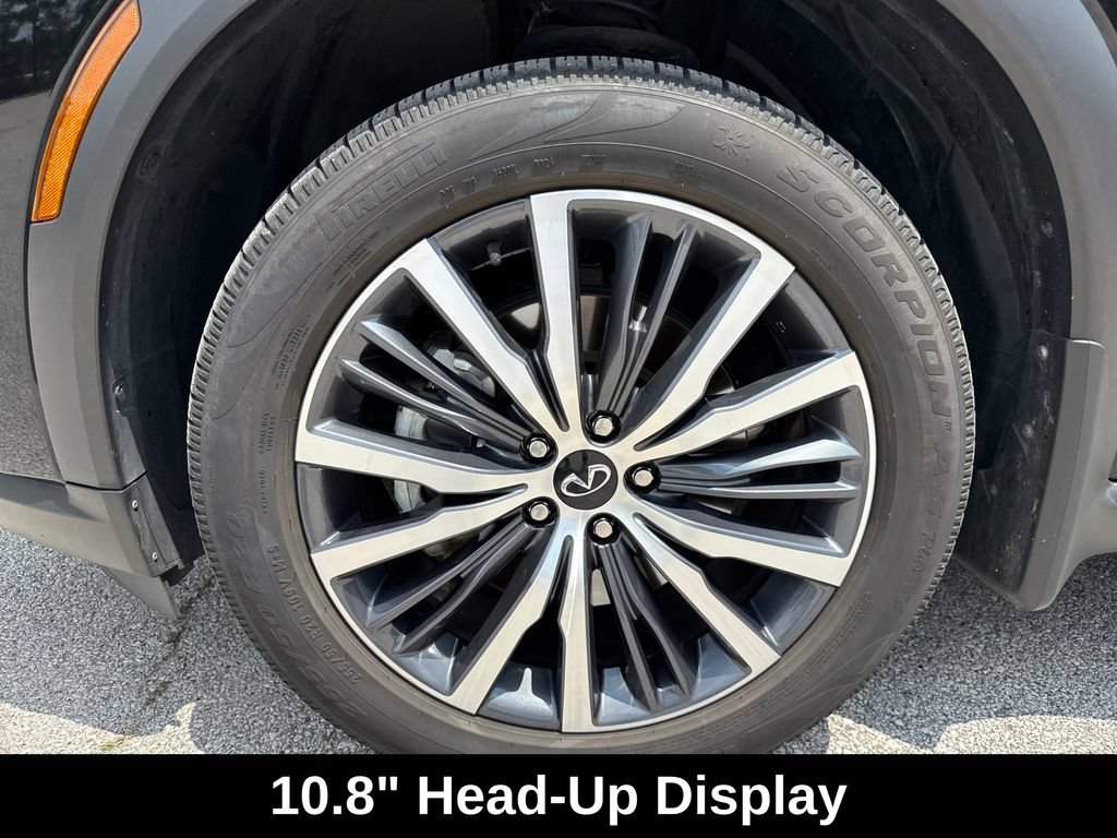 Used 2023 INFINITI QX60 Sensory w/ Vision Package AWD/4WD image 11