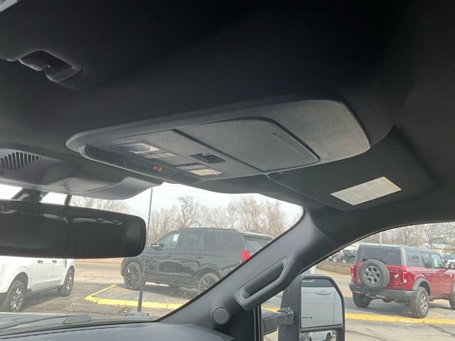 Used 2022 Ford F150 XLT w/ Equipment Group 302A High image 17