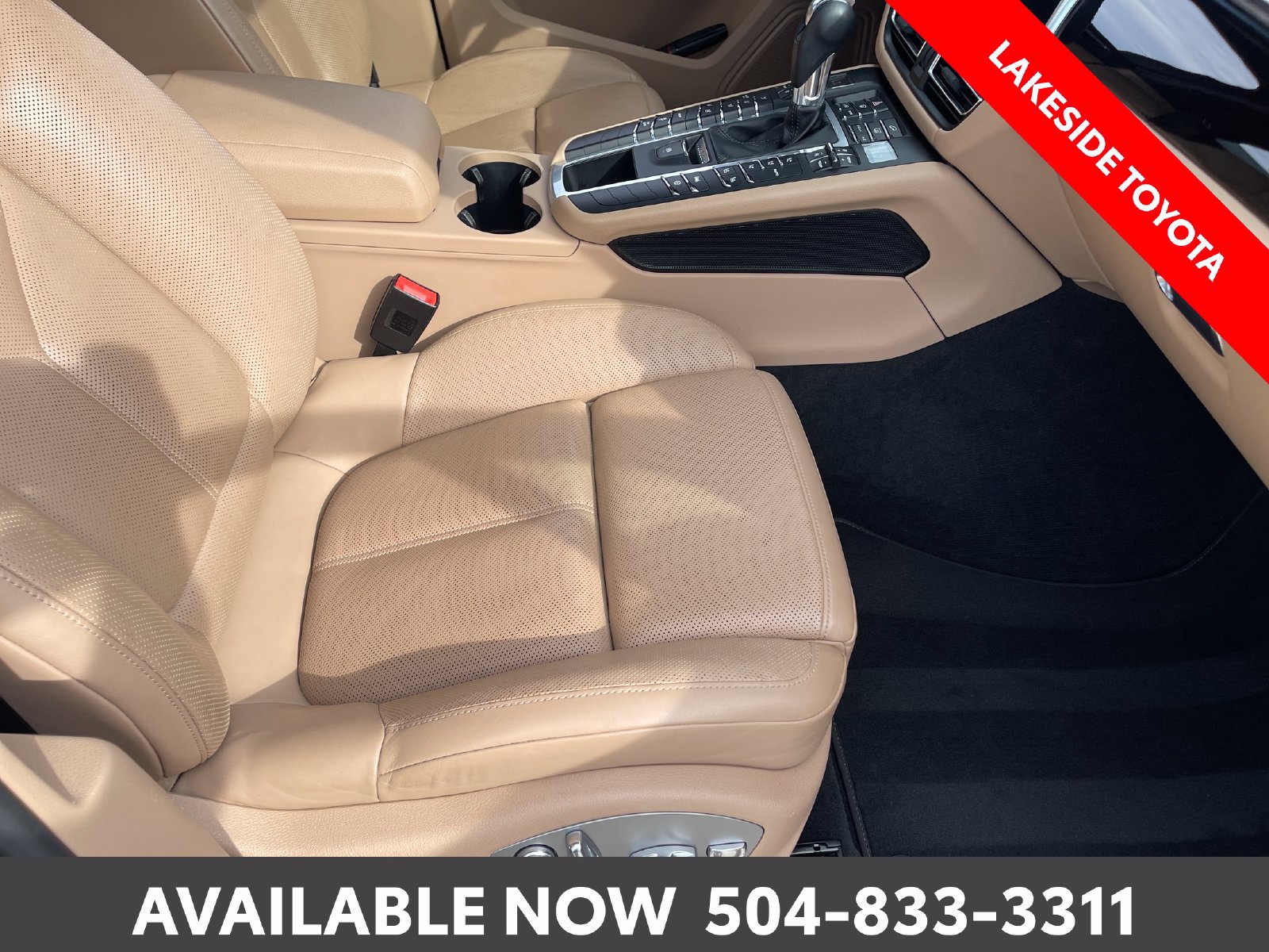Used 2021 Porsche Macan AWD/4WD image 16