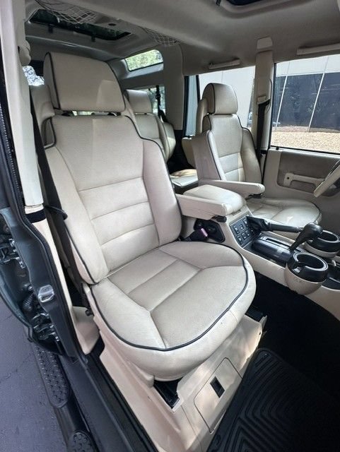Used 2004 Land Rover Discovery SE AWD/4WD image 7