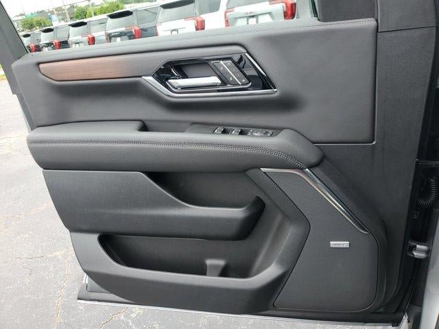 New 2026 GMC Yukon Denali w/ Denali Reserve Package AWD/4WD image 19