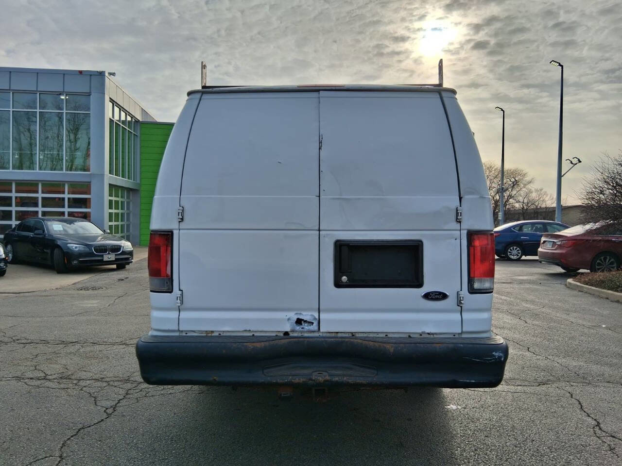 Used 2014 Ford E-250 and Econoline 250 Extended w/ Crew Van Package image 7