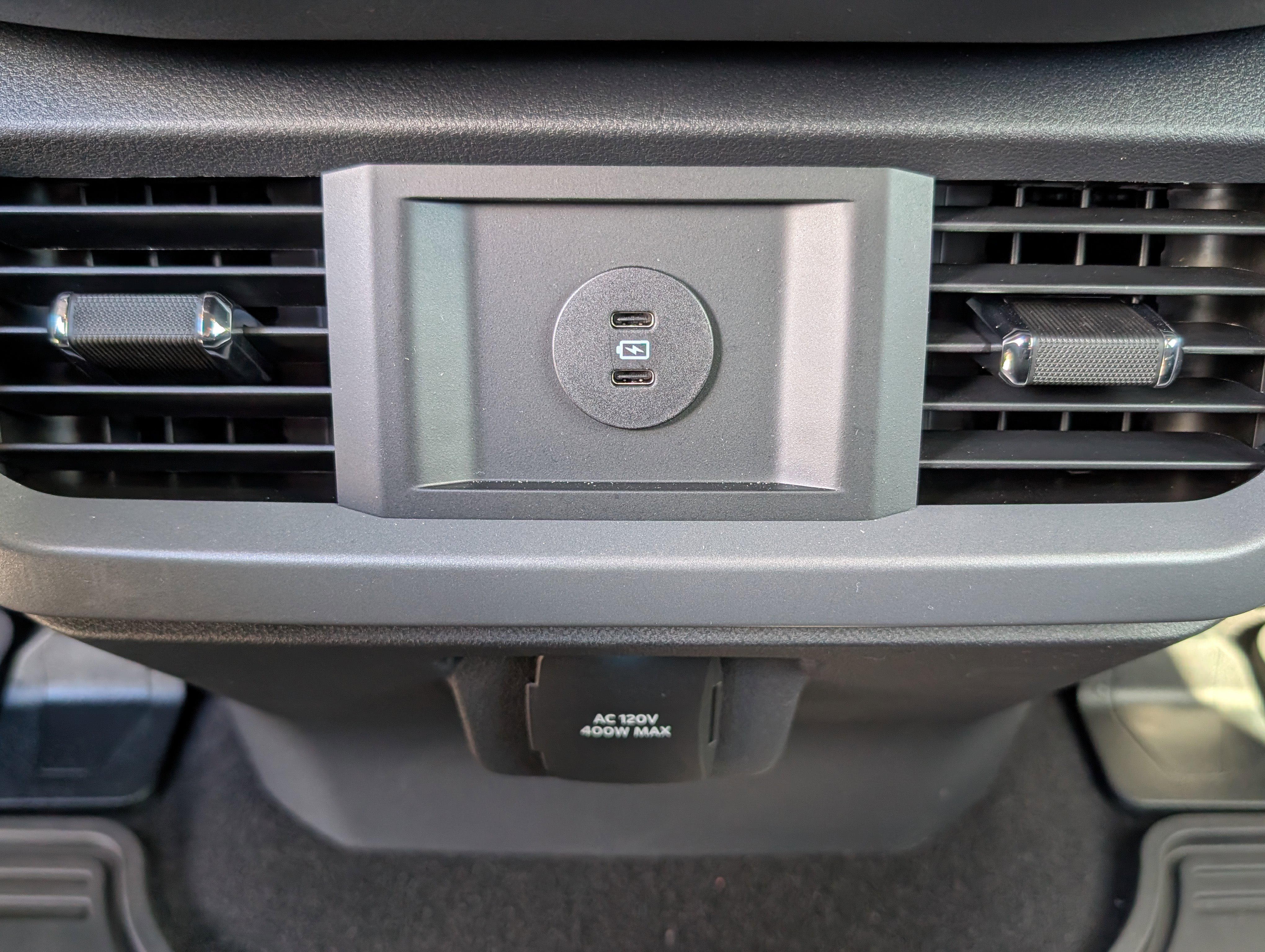 New 2025 Ford F150 XLT w/ Equipment Group 302A MID image 12