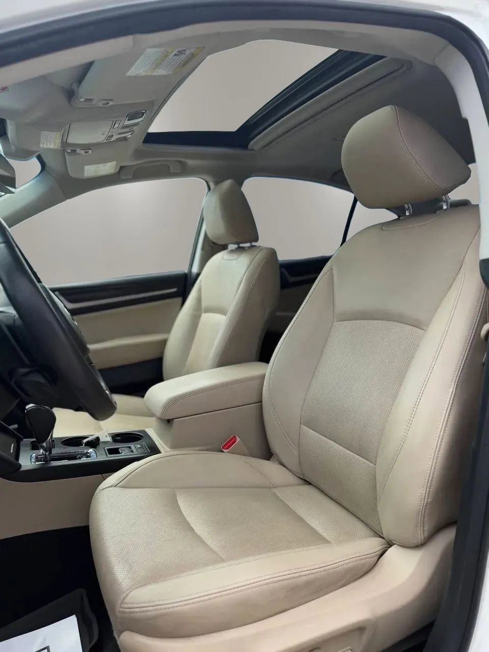 Used 2019 Subaru Legacy 3.6R Limited AWD/4WD image 11