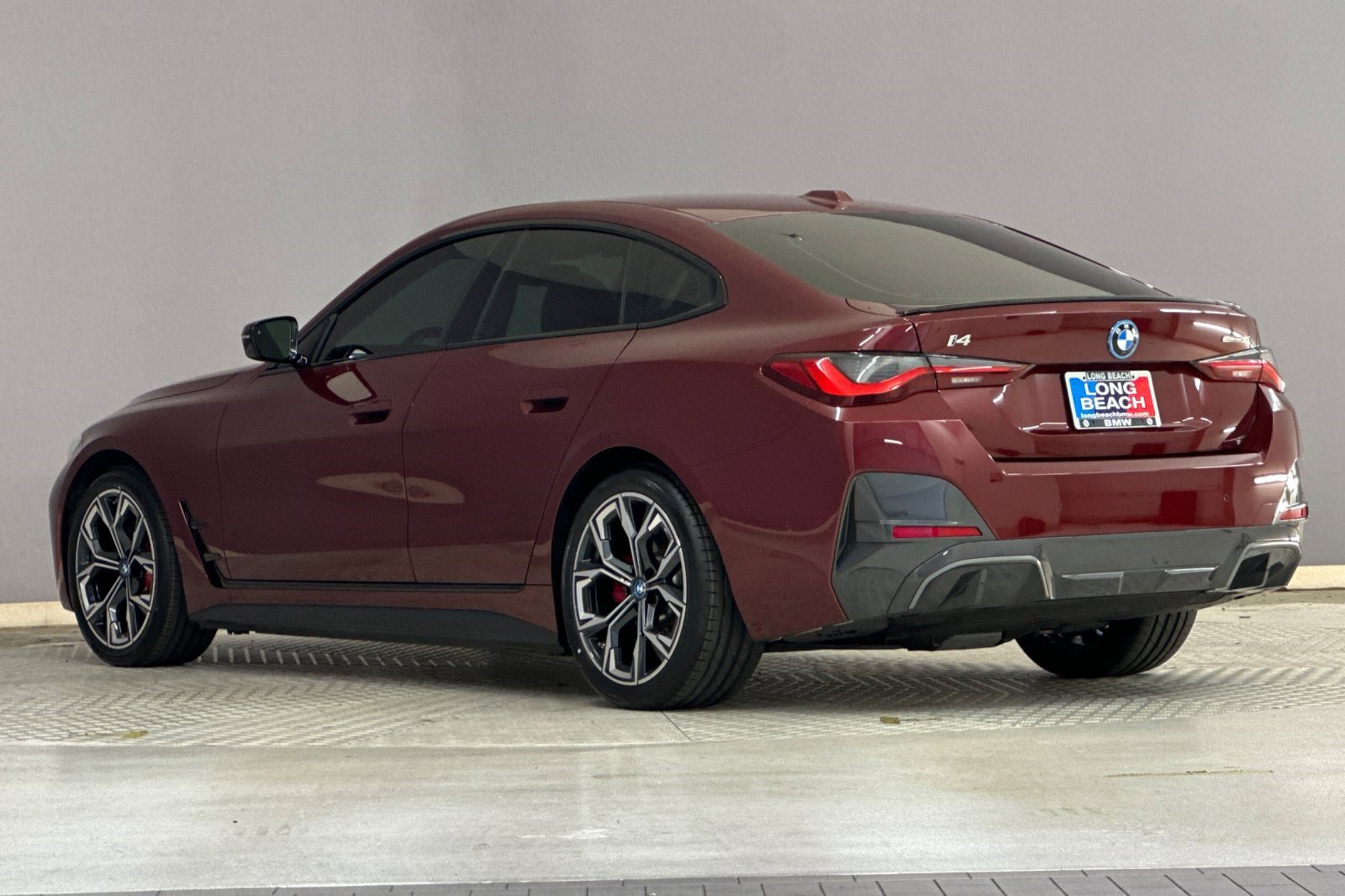 Certified 2024 BMW i4 eDrive35 w/ M Sport Package image 3