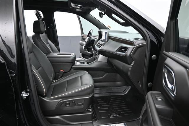 Used 2023 Chevrolet Tahoe Premier w/ Texas Edition RWD image 21