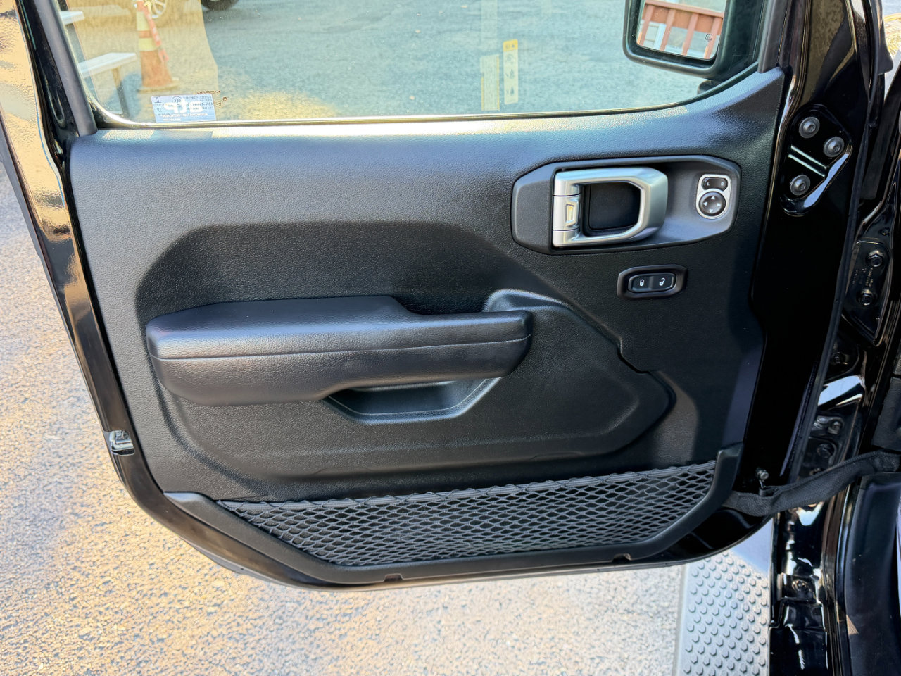 Used 2019 Jeep Wrangler Unlimited Sport S image 16