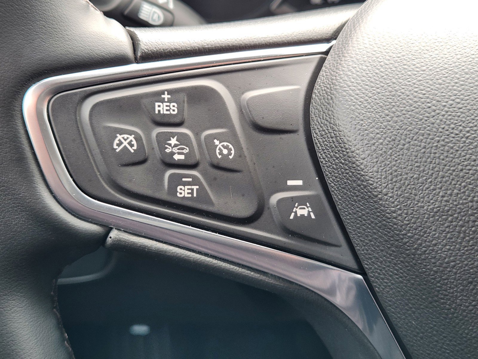 Certified 2024 Chevrolet Equinox LT FWD image 21