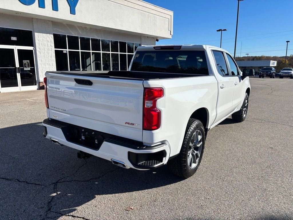 New 2026 Chevrolet Silverado 1500 RST w/ Z71 Off-Road Package AWD/4WD image 5