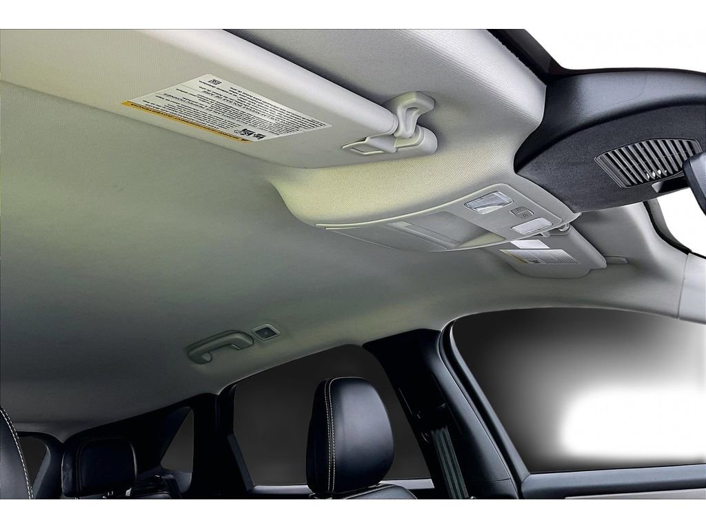 Used 2024 Ford Escape Platinum AWD/4WD image 18