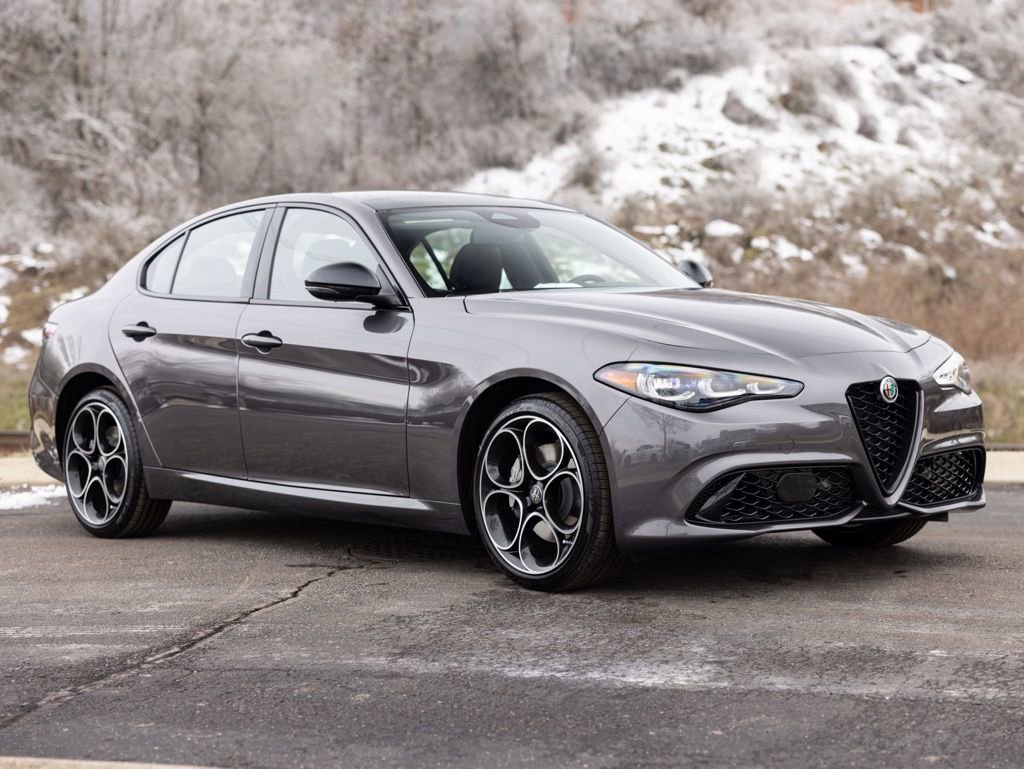 New 2026 Alfa Romeo Giulia AWD w/ Driving Assist Package image 11