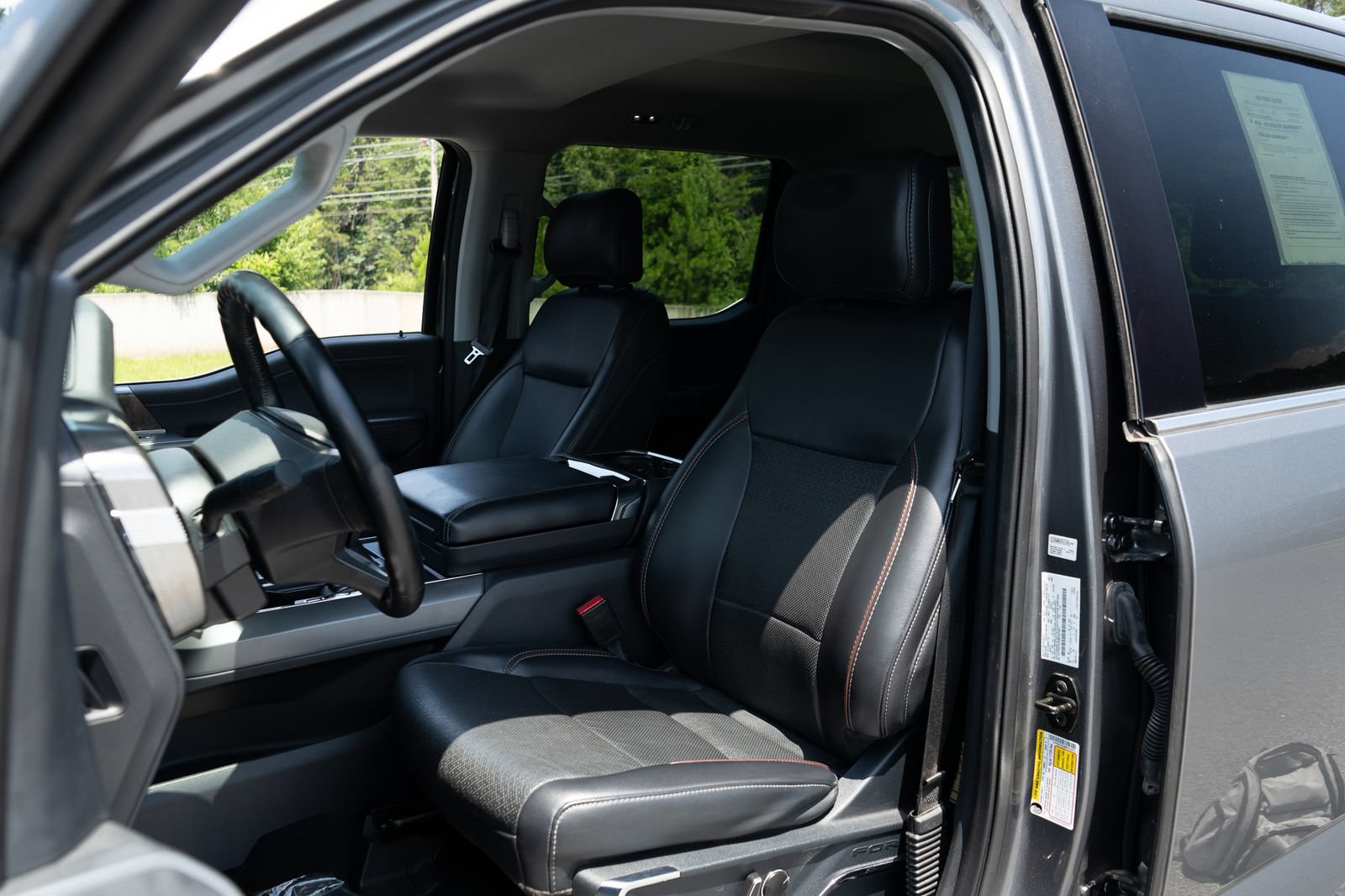 Used 2021 Ford F150 Lariat AWD/4WD image 15