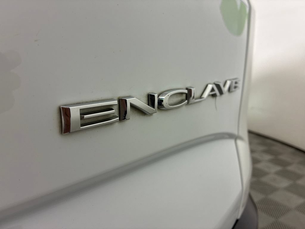 Used 2019 Buick Enclave Essence FWD image 29