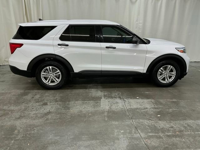 Used 2022 Ford Explorer 2WD image 2