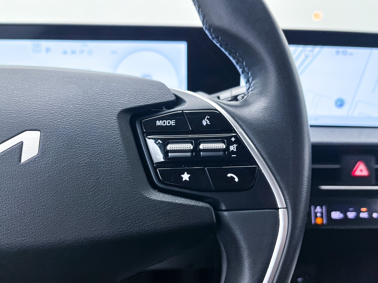 Used 2023 Kia EV6 Light image 28