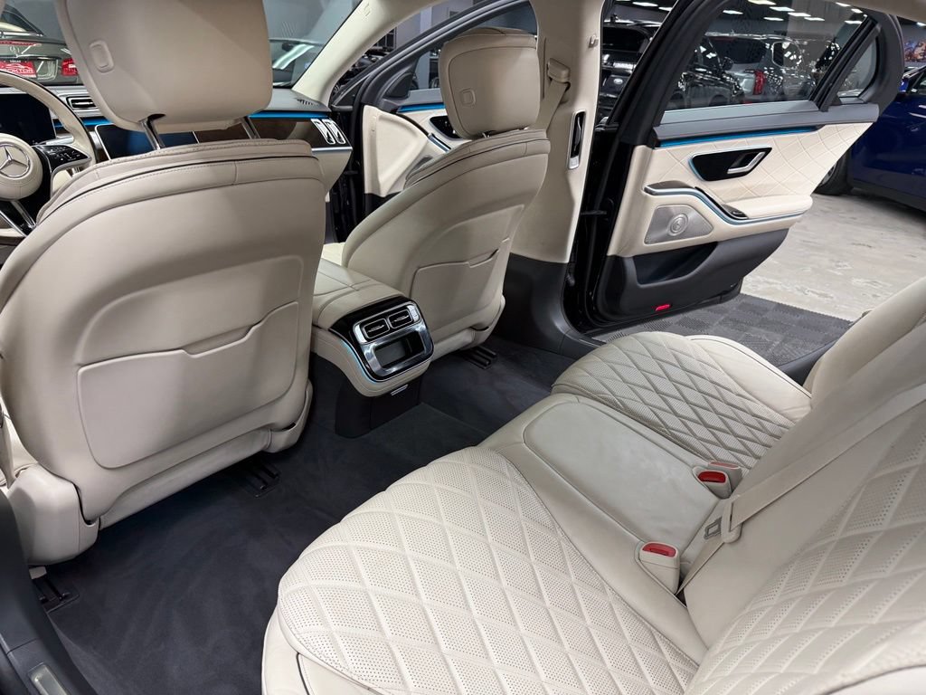 Used 2024 Mercedes-Benz S 580 4MATIC Sedan image 40