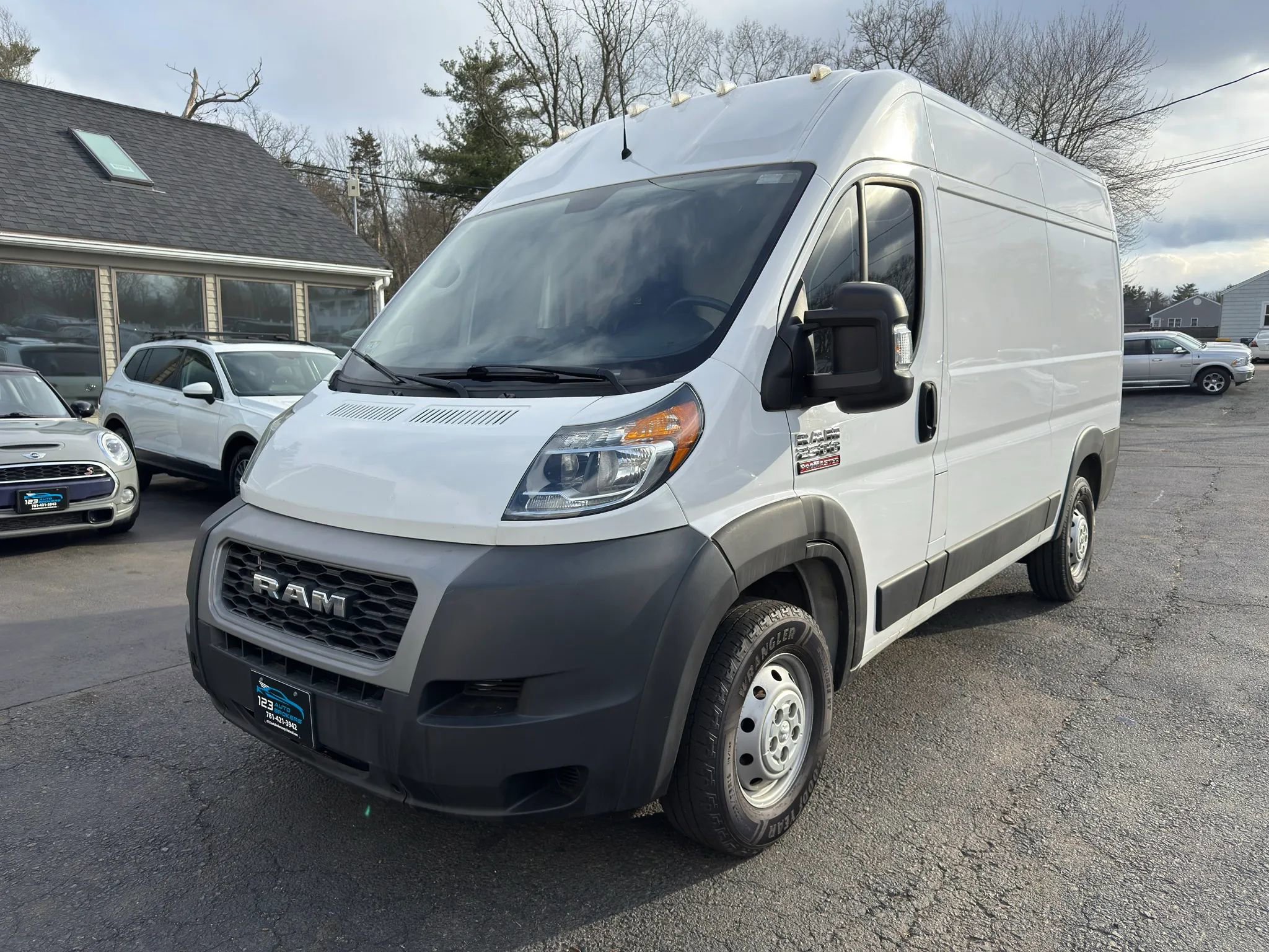 Used 2019 RAM ProMaster 2500 image 3