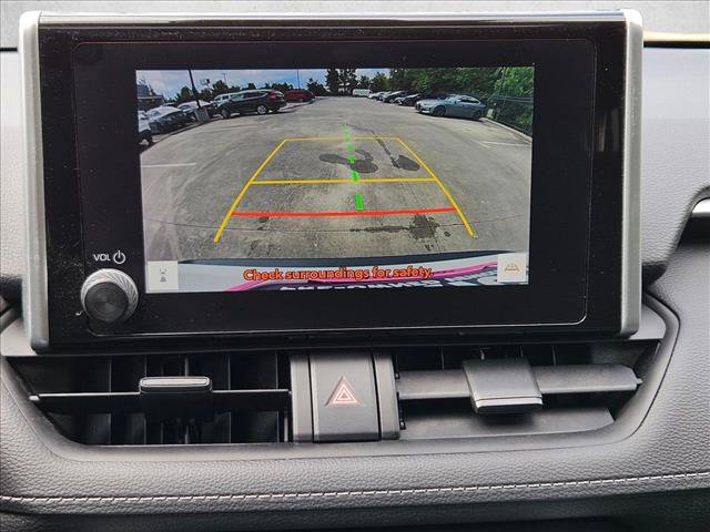 Used 2023 Toyota RAV4 XLE w/ Convenience Package FWD image 12