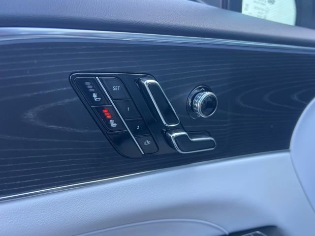 Used 2024 Cadillac Lyriq Luxury image 24