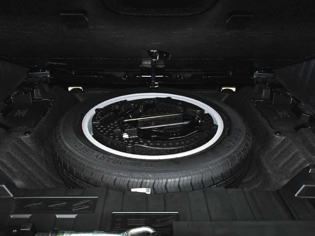 Used 2025 BMW X5 M60i w/ Executive Package AWD/4WD image 72