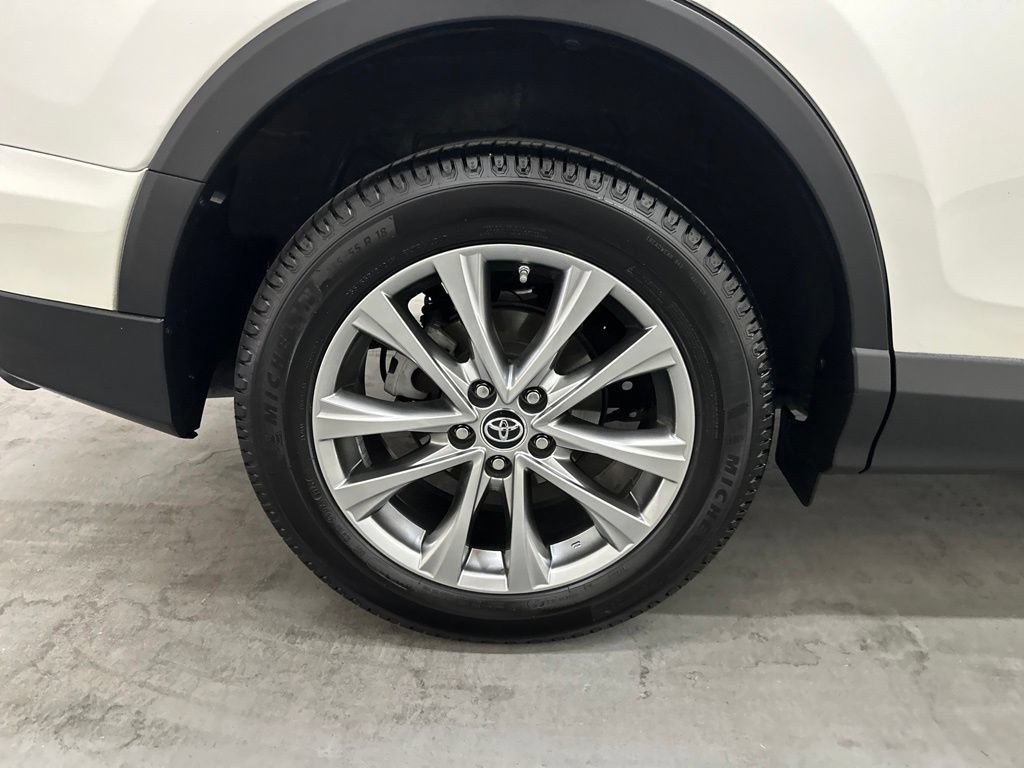 Used 2016 Toyota RAV4 Limited FWD image 61