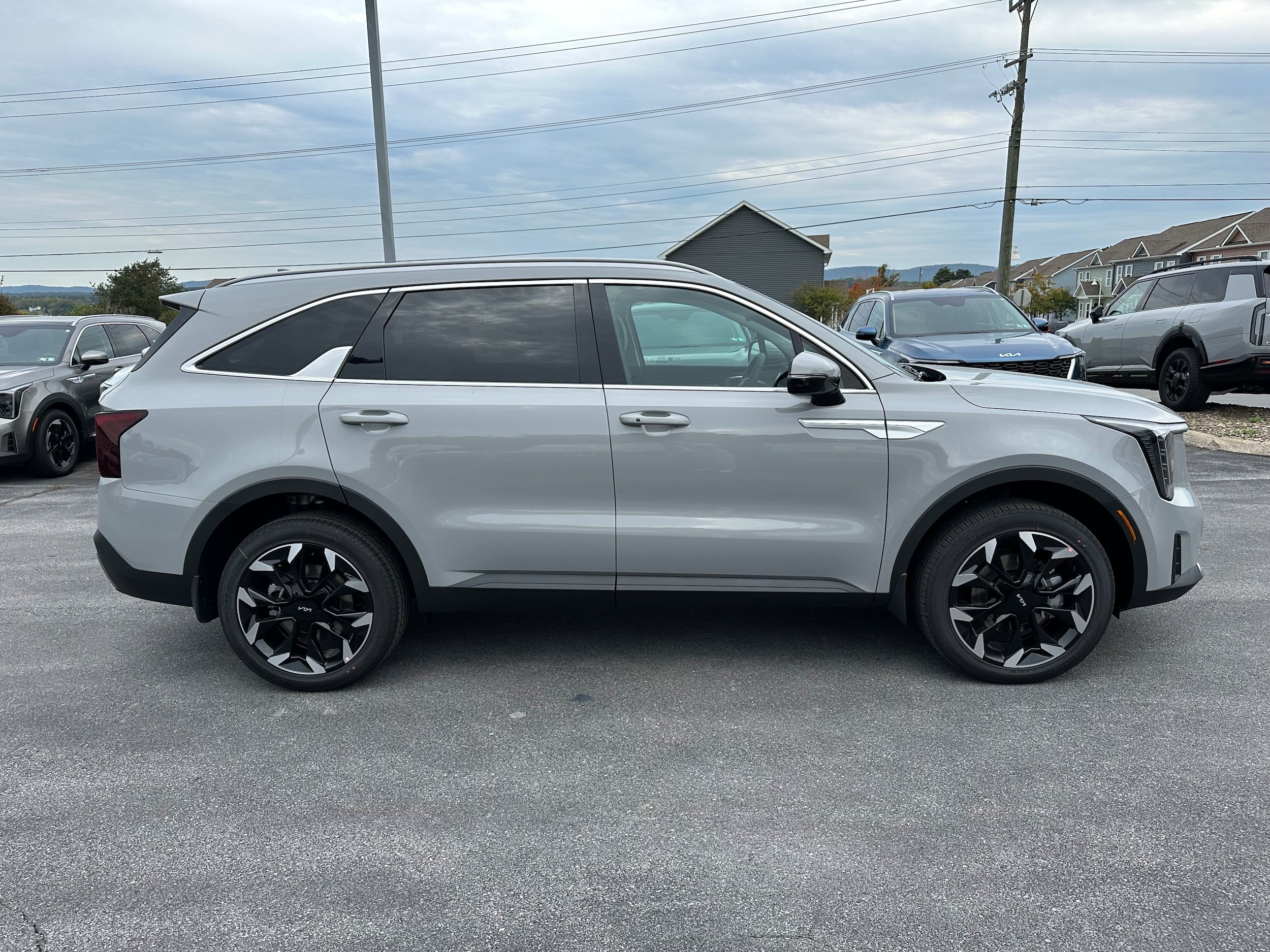 New 2026 Kia Sorento EX AWD/4WD image 4