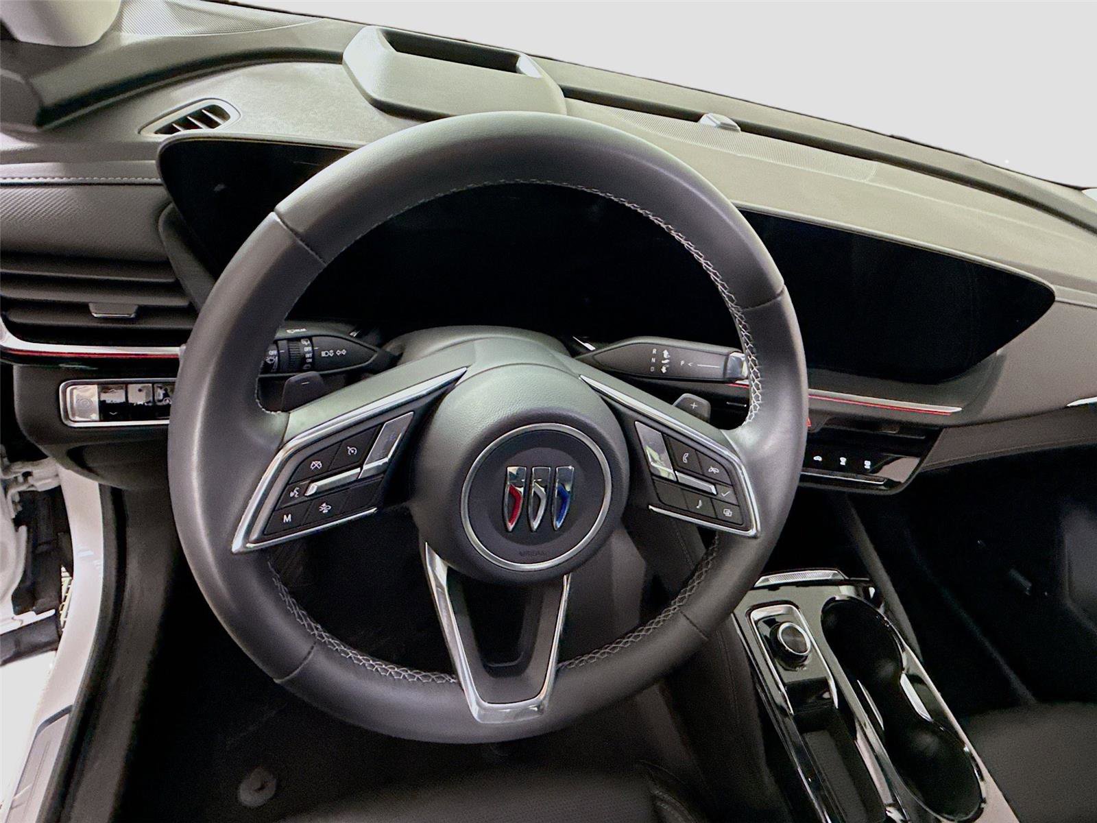 Used 2025 Buick Envision Preferred image 5