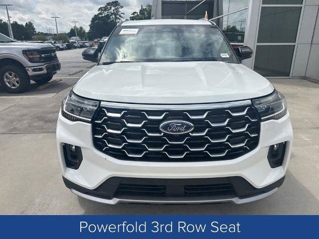 Certified 2025 Ford Explorer Platinum w/ Ultimate Package RWD video 2