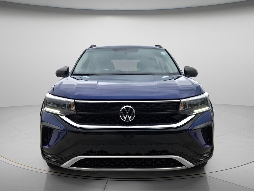 Used 2022 Volkswagen Taos S AWD/4WD image 4