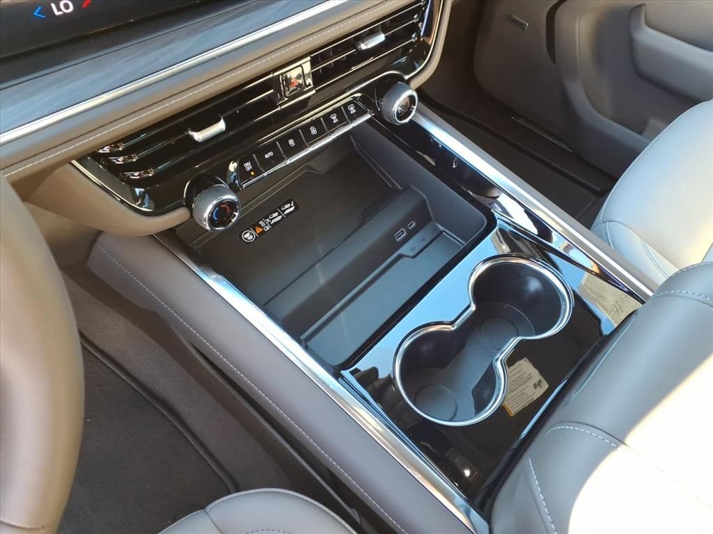 New 2026 Chevrolet Tahoe LT w/ Comfort Package image 15