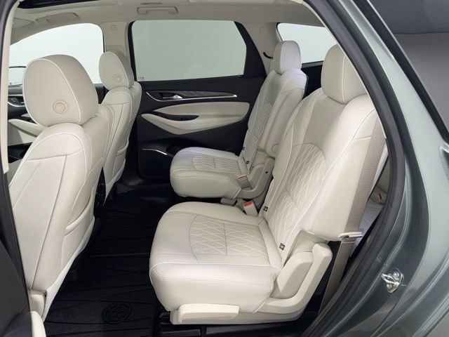 Used 2023 Buick Enclave Avenir w/ Avenir Technology Package image 34
