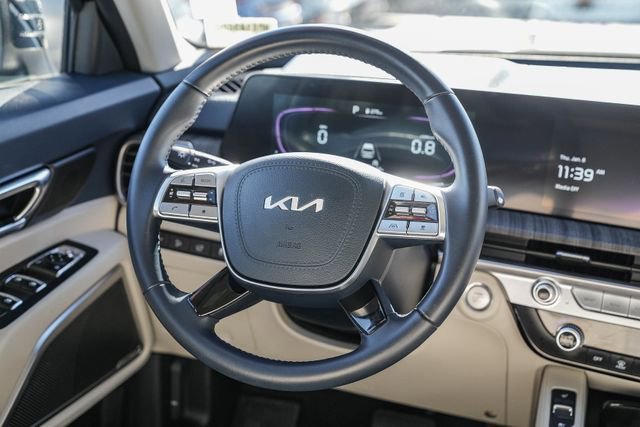 Certified 2024 Kia Telluride EX w/ EX Captain's Chair Package image 16