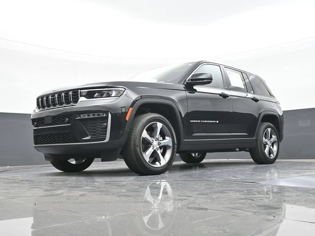Used 2026 Jeep Grand Cherokee Limited w/ Luxury Tech Group II AWD/4WD image 59