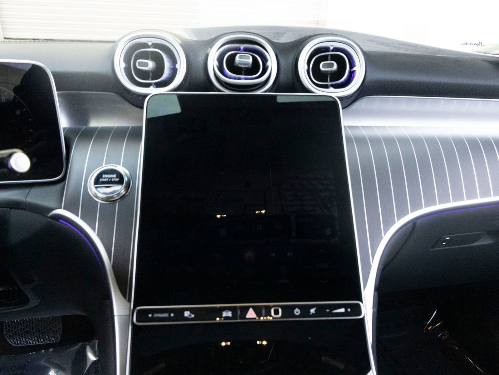 Used 2026 Mercedes-Benz GLC 300 image 16