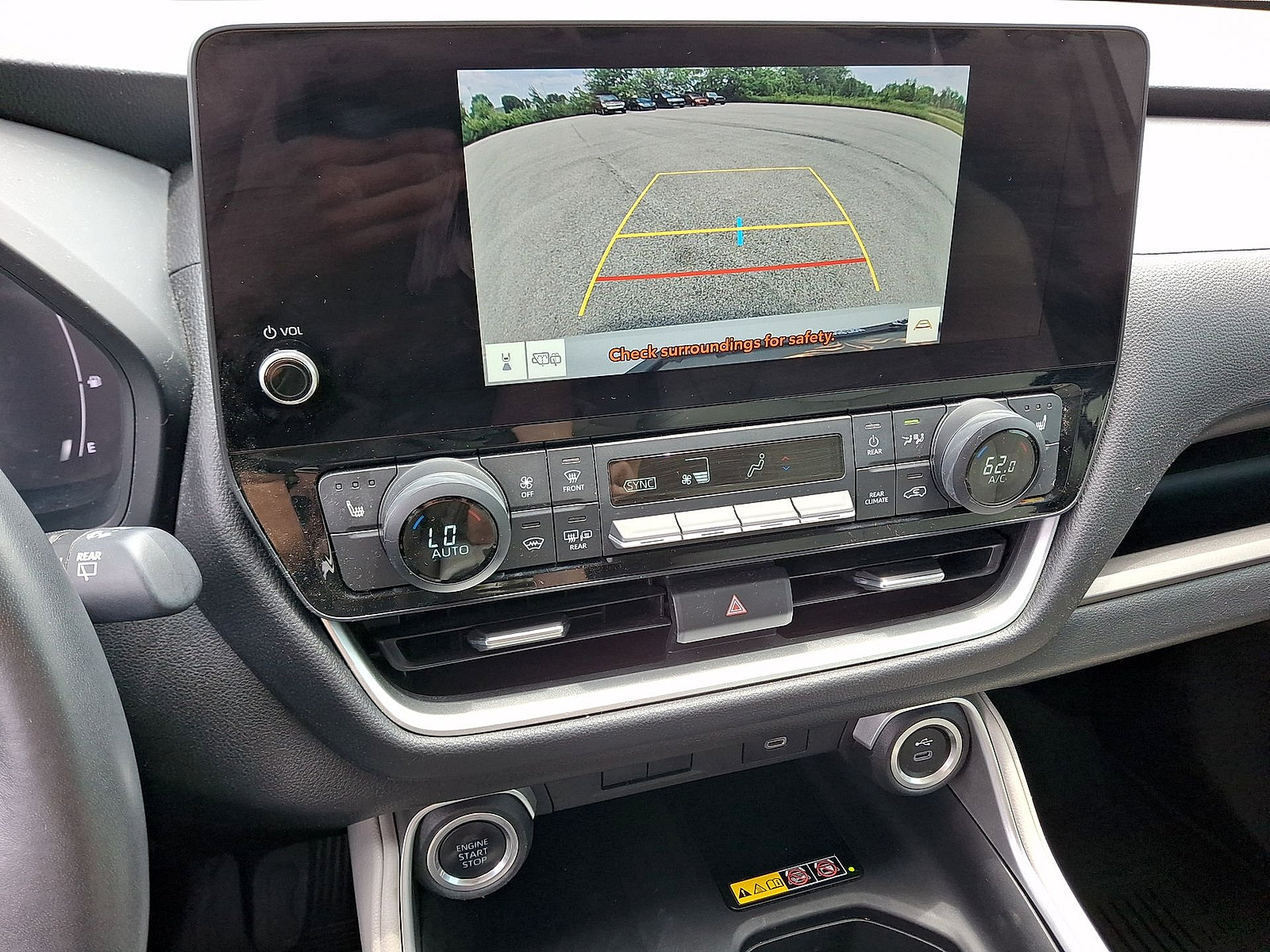 Used 2024 Toyota Grand Highlander AWD image 15