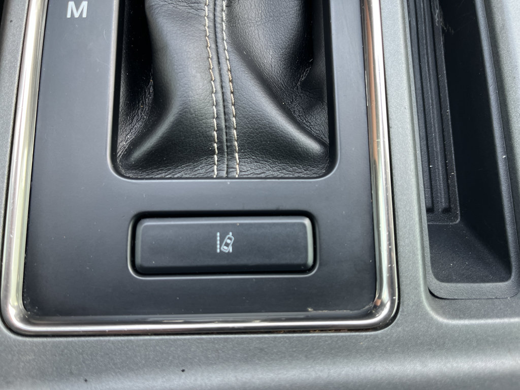 Used 2019 Ford F150 Raptor w/ Equipment Group 802A Luxury AWD/4WD image 31