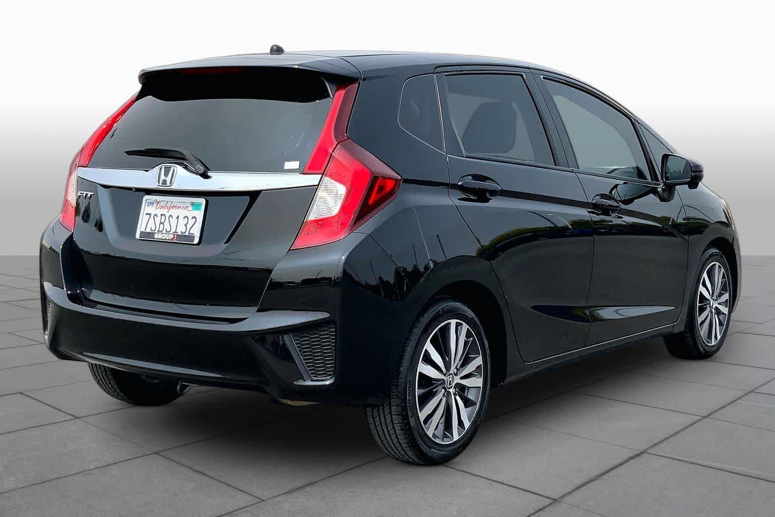 Used 2016 Honda Fit EX image 12