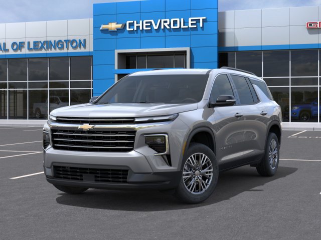 New 2026 Chevrolet Traverse LT w/ Driver Confidence Package FWD image 6