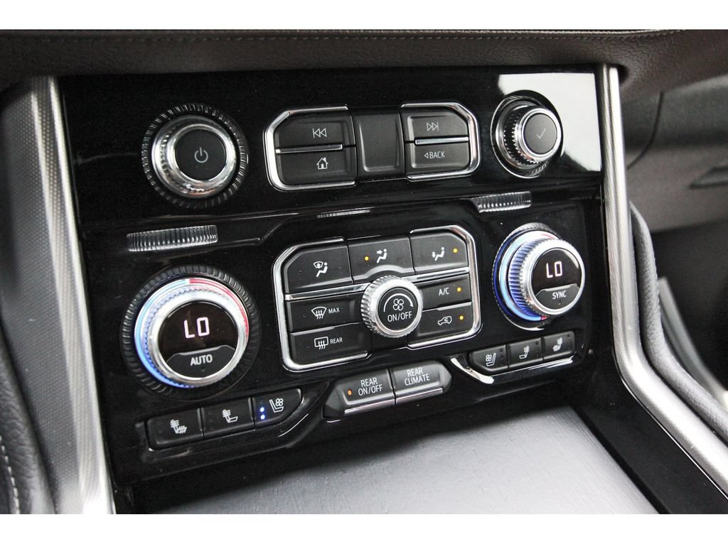 Used 2022 GMC Yukon Denali AWD/4WD image 26