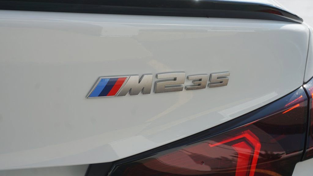 Used 2026 BMW M235i xDrive w/ Technology Package image 5