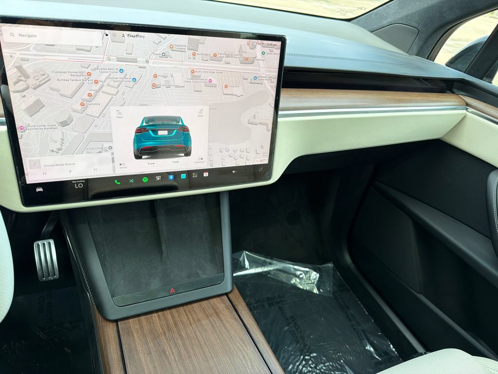 Used 2023 Tesla Model X AWD/4WD image 29
